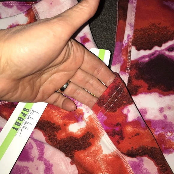 Nicole Miller Leggings with pockets - Picture 3 of 4